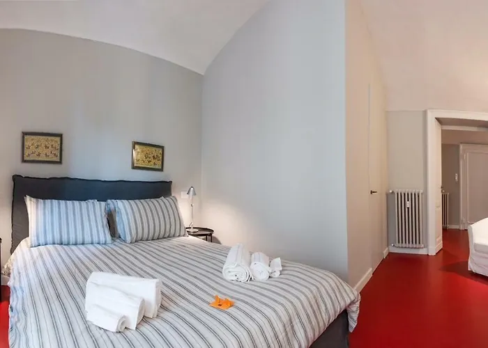Comfort For Groups & Families In Center Torino